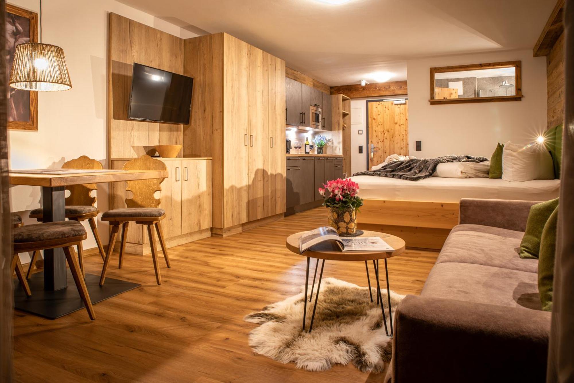 Brunnenhof Oberstdorf - Ferienwohnungen Mit Hotel Service Экстерьер фото